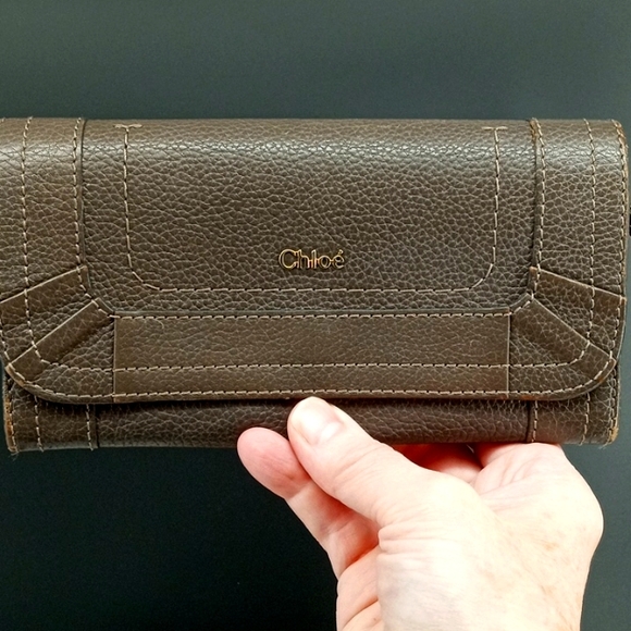 CHLOE PARATY CALFSKIN BROWN LEATHER LONG CONTINENTAL WALLET - Picture 2 of 16